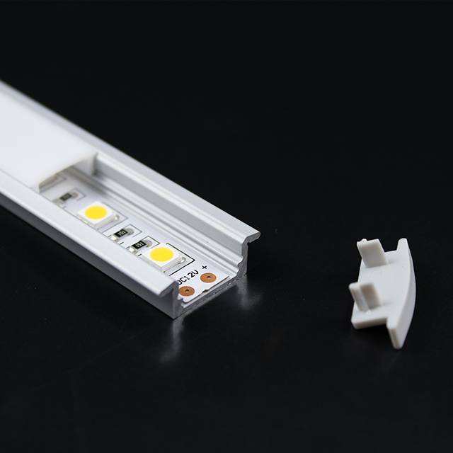 W17,1 mm * H8,5 mm (binnenbreedte 12,2 mm) LED-aluminiumprofiel met vleugel